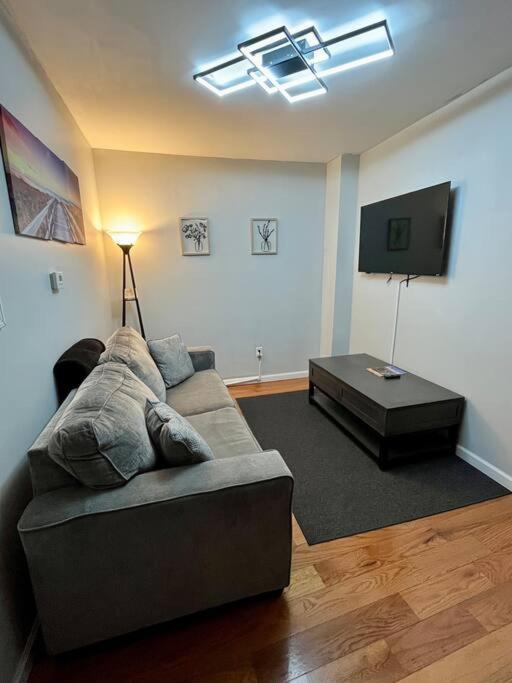 Downtown Albany 1 Bed + Workstation @ Maiden Lane公寓 外观 照片